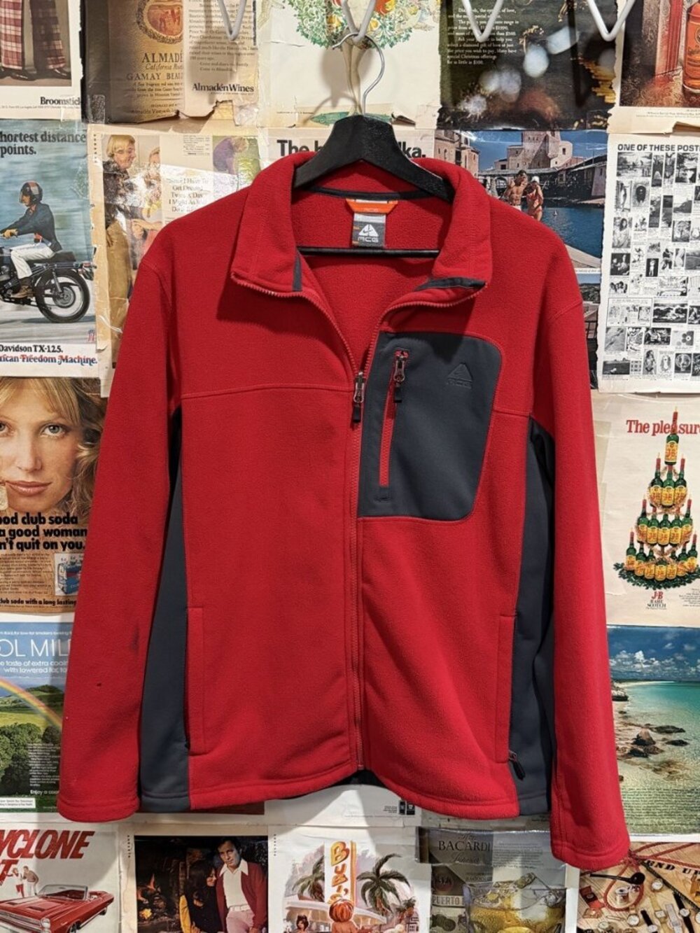 Nike ACG Fleece Jacket Red Charcoal M Full Zip